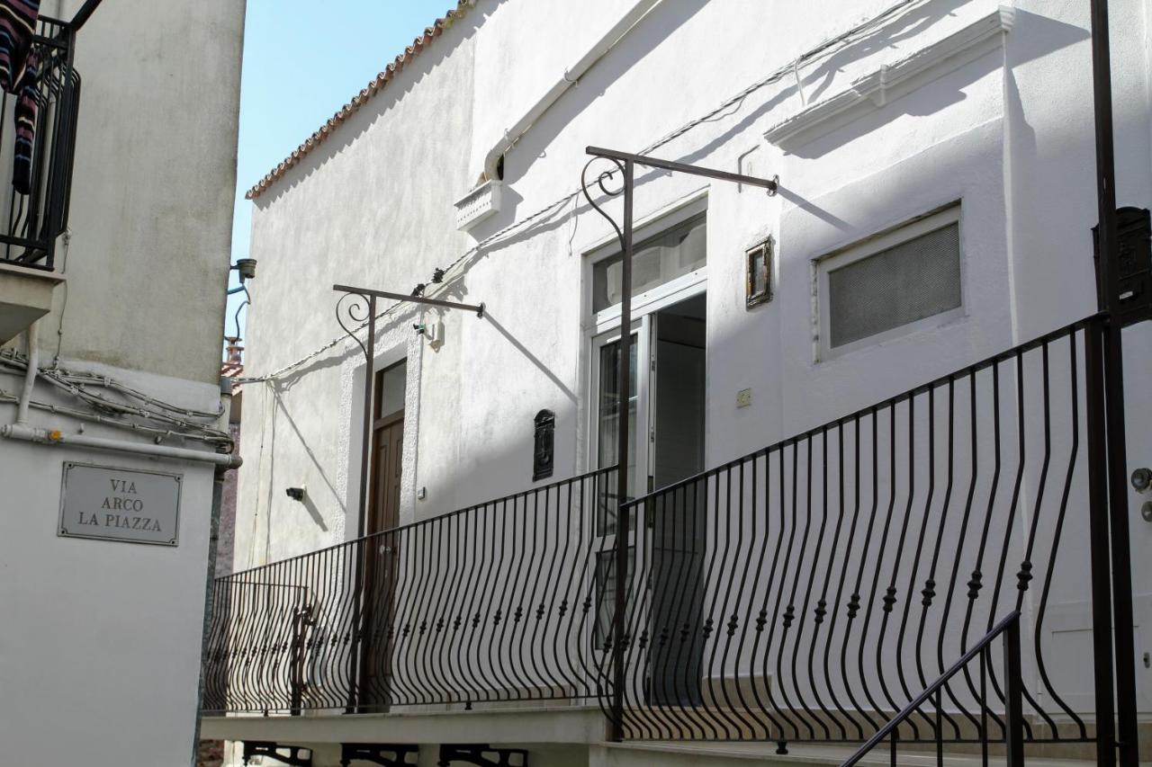 Rooms Dimora Arco - Affitti Brevi Italia Monte Sant'Angelo Exterior photo