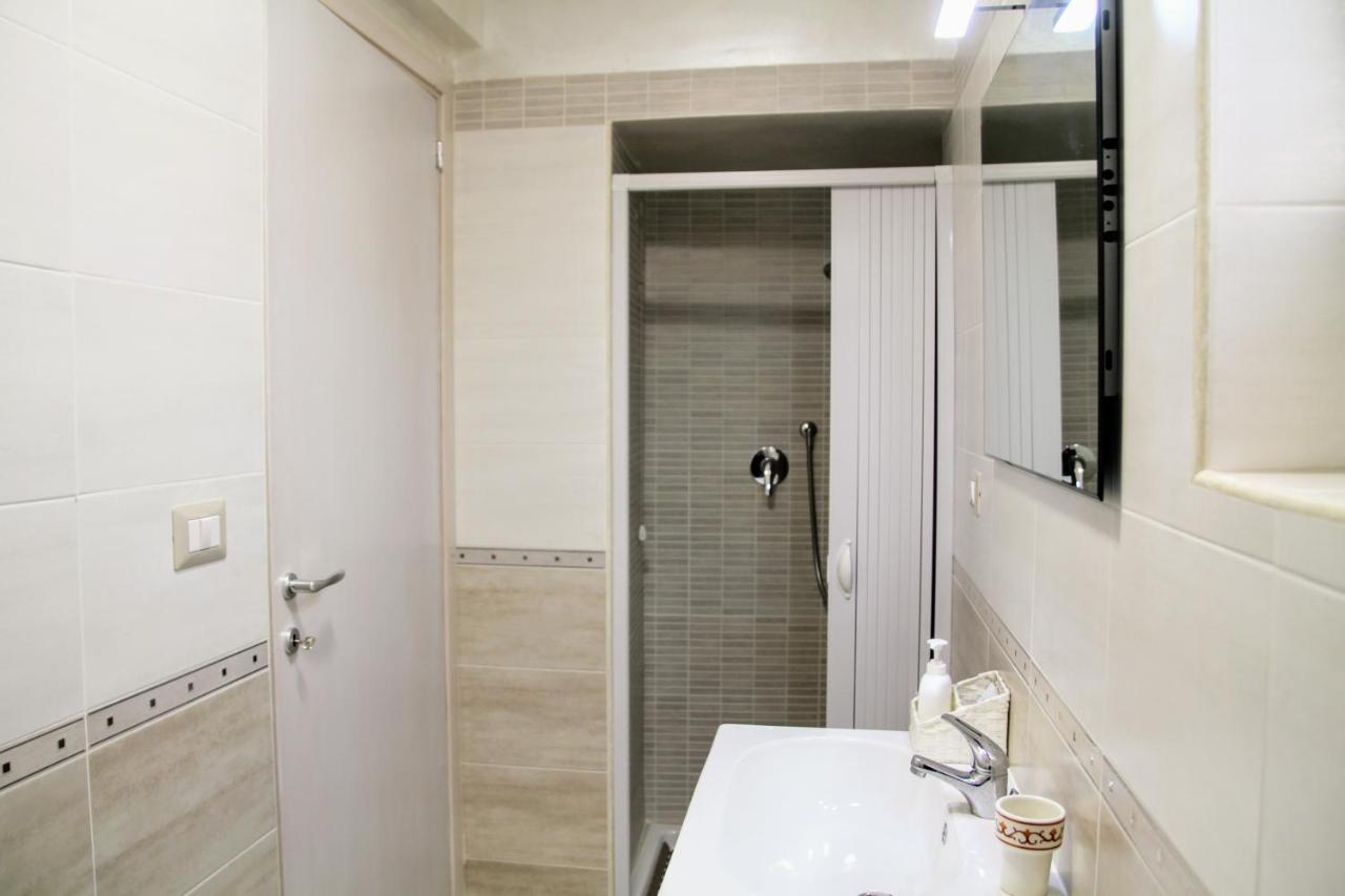 Rooms Dimora Arco - Affitti Brevi Italia Monte Sant'Angelo Exterior photo