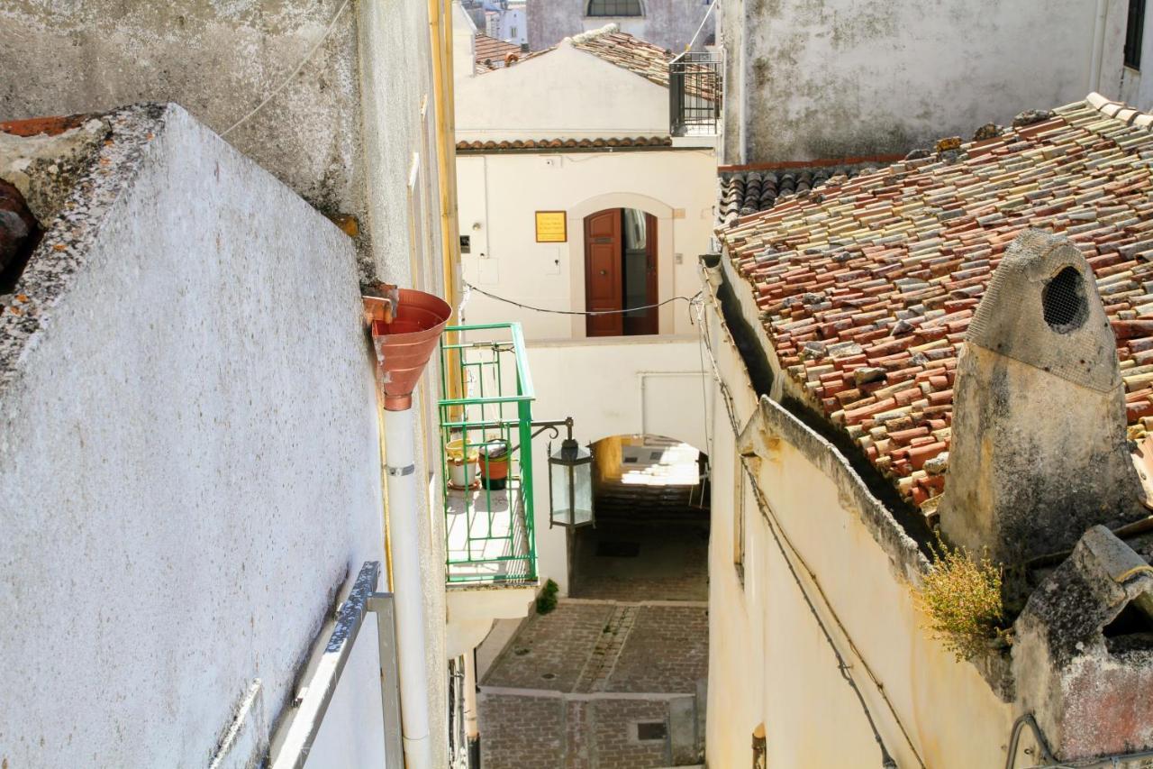 Rooms Dimora Arco - Affitti Brevi Italia Monte Sant'Angelo Exterior photo