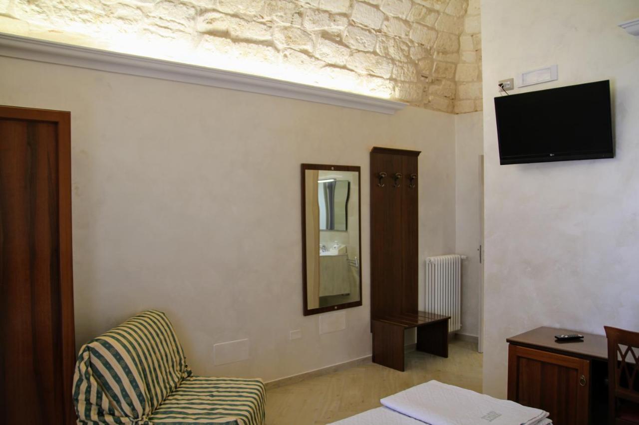 Rooms Dimora Arco - Affitti Brevi Italia Monte Sant'Angelo Exterior photo