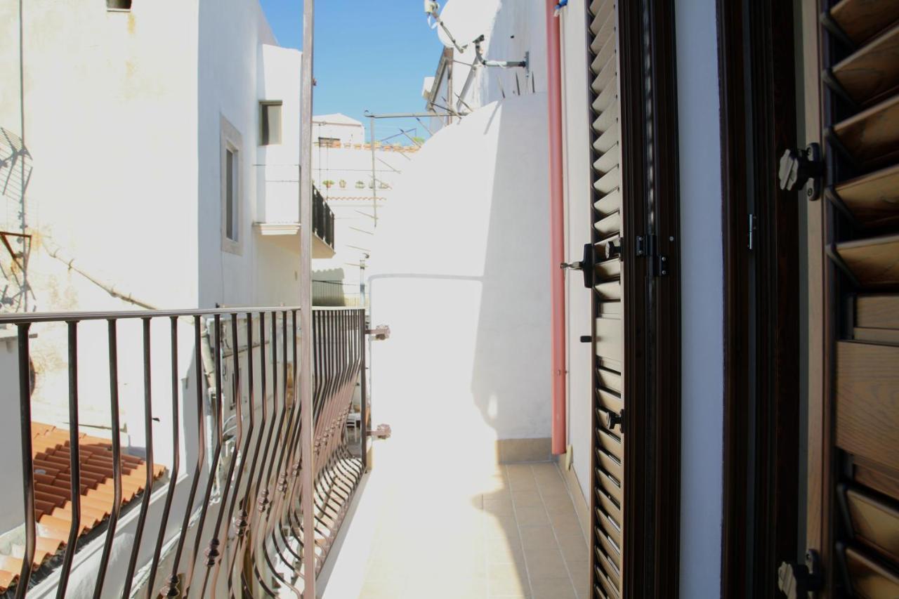Rooms Dimora Arco - Affitti Brevi Italia Monte Sant'Angelo Exterior photo