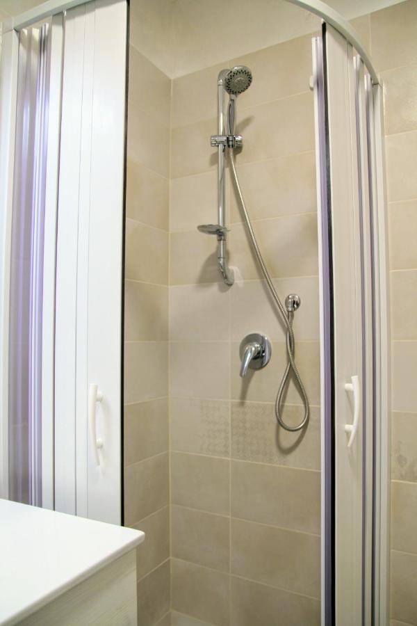 Rooms Dimora Arco - Affitti Brevi Italia Monte Sant'Angelo Exterior photo
